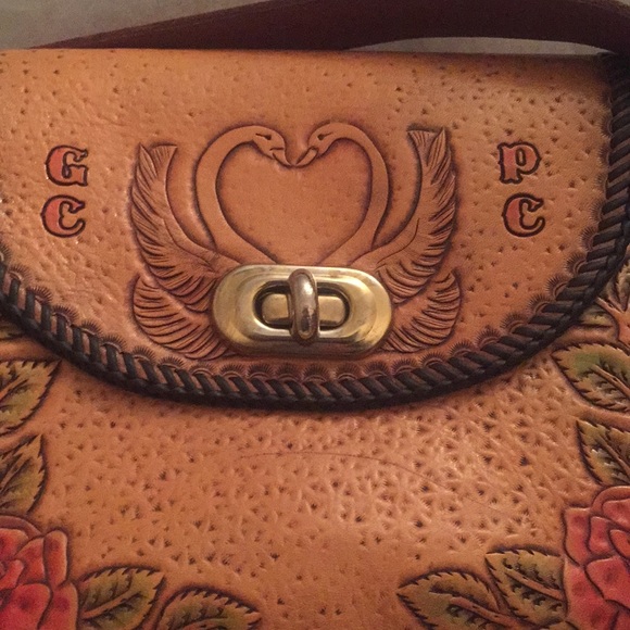 Vintage Tooled Shoulder Bag - Picture 2 of 8